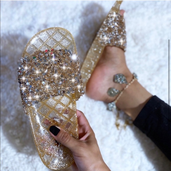 Restock Dripping embellished gold silver sandal - Picture 2 of 9